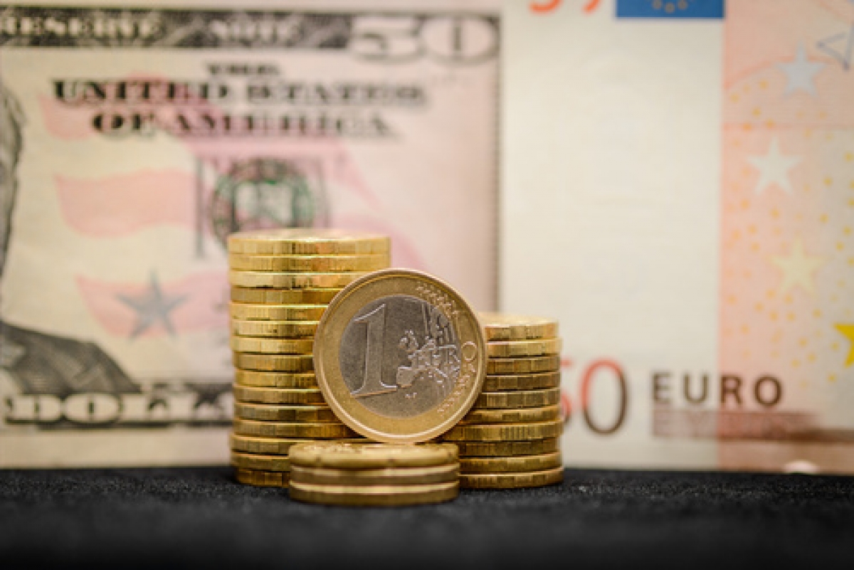 Comportamiento del euro durante septiembre de 2017 New York Money